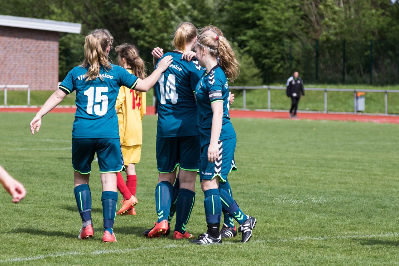 Bild 359 - B-Juniorinnen VfL Oldesloe - JSG Sdtondern : Ergebnis: 2:0